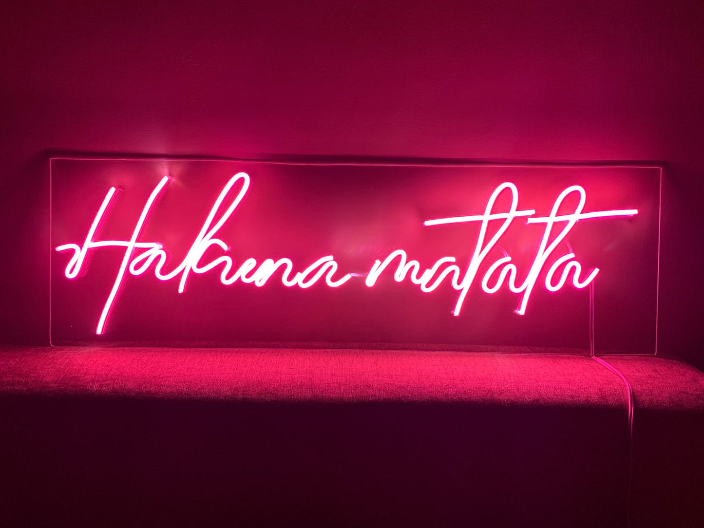 Hakuna Matata Neon
