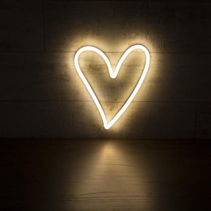 Quirky Heart Neon Sign Light | Battery & USB Operated
