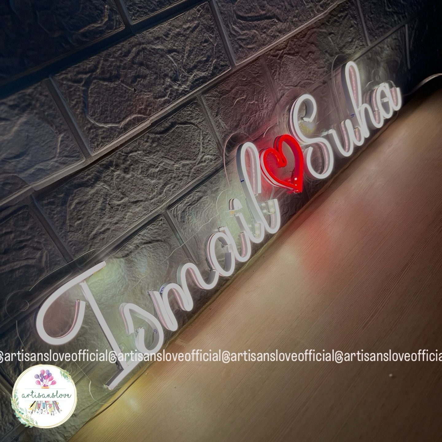 Couple Neon with heart