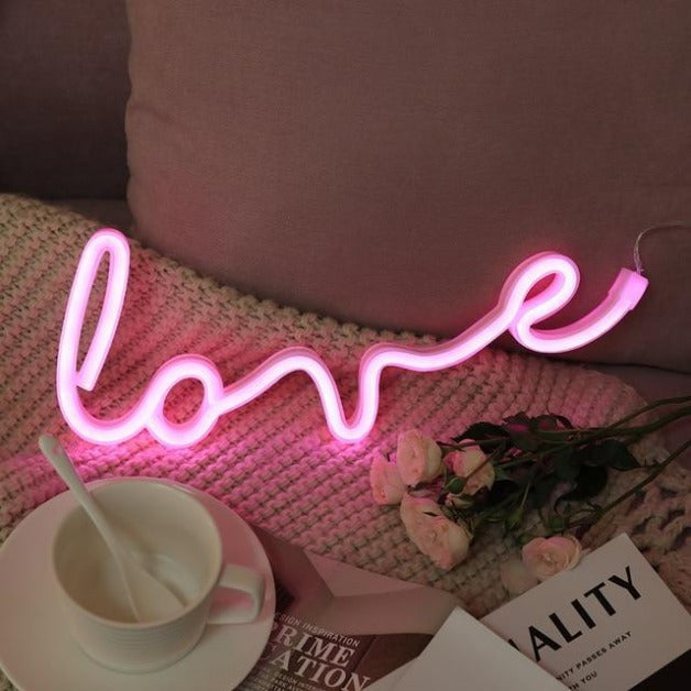Quirky Love Neon Sign Wall Hanging Light | Battery & USB Operated